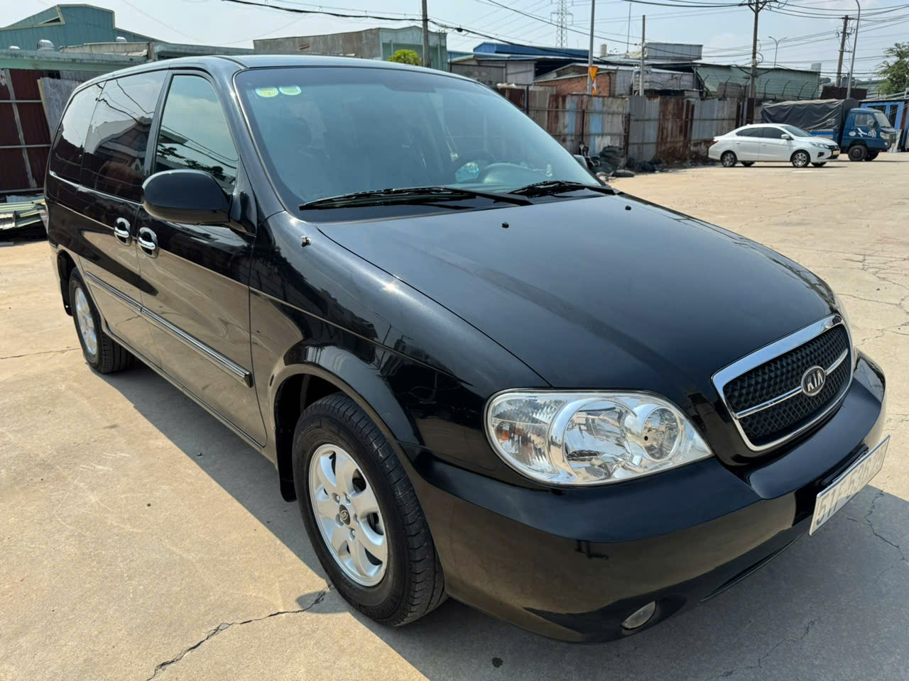 Kia Carnival 2009 - Ảnh 5