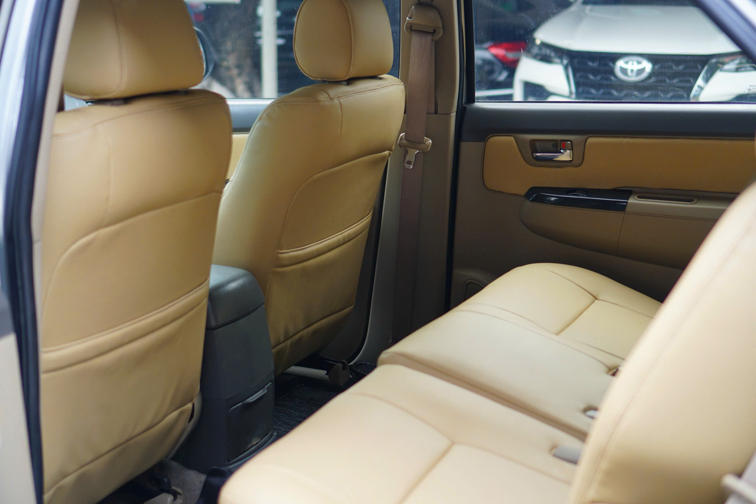 Toyota Fortuner G 2014 - Ảnh 3